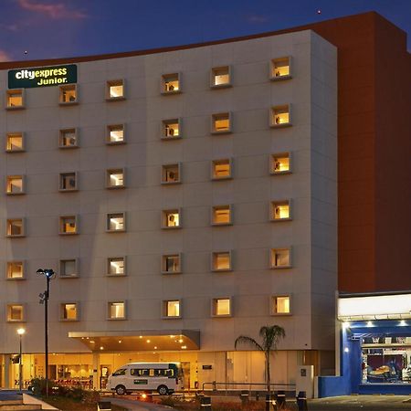 City Express Junior By Marriott Aguascalientes Centro Exterior foto