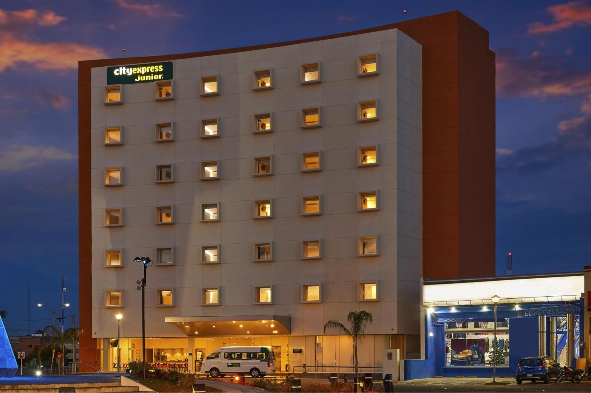 City Express Junior By Marriott Aguascalientes Centro Exterior foto